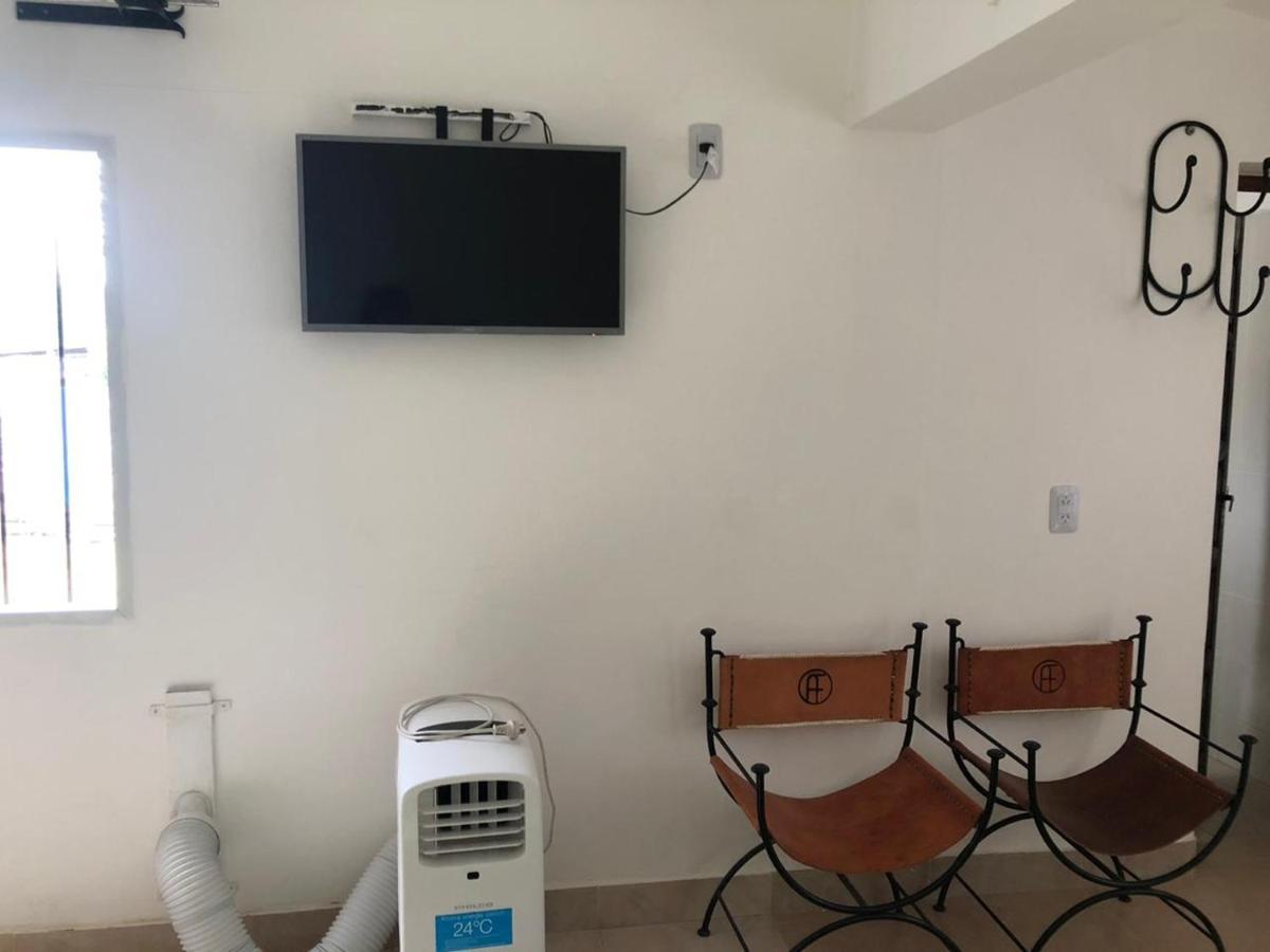 Hostal Los Faroles 치코아나 외부 사진